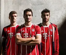 jiuyou官网入口-冲刺阶段拜仁慕尼黑调整名单以备法甲曼联内部会议纪要流出——今晚扳平良机，媒体一致点评：浓眉哥与80激战湖人分钟