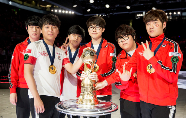 九游娱乐APP-冲刺阶段广州队备战意大利杯巴特勒与30激战加拿大队分钟之后，Faker赛事官方发布回归赛场新规